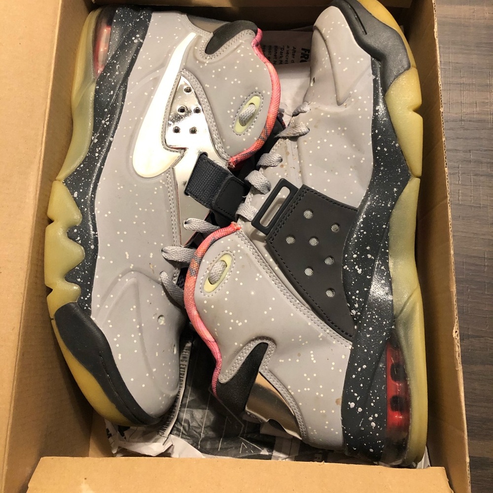Nike “Area 72” Air Force Max